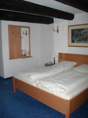 Hotel Gaeubodenhof シュトラウビング エクステリア 写真